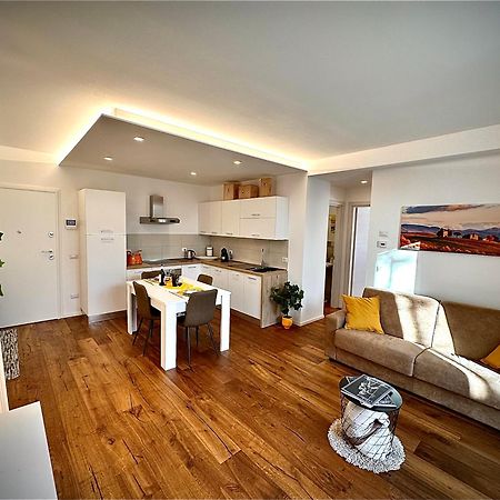 In The Heart Of Siena, 7 Minutes From Piazza Del Campo Apartment Ngoại thất bức ảnh